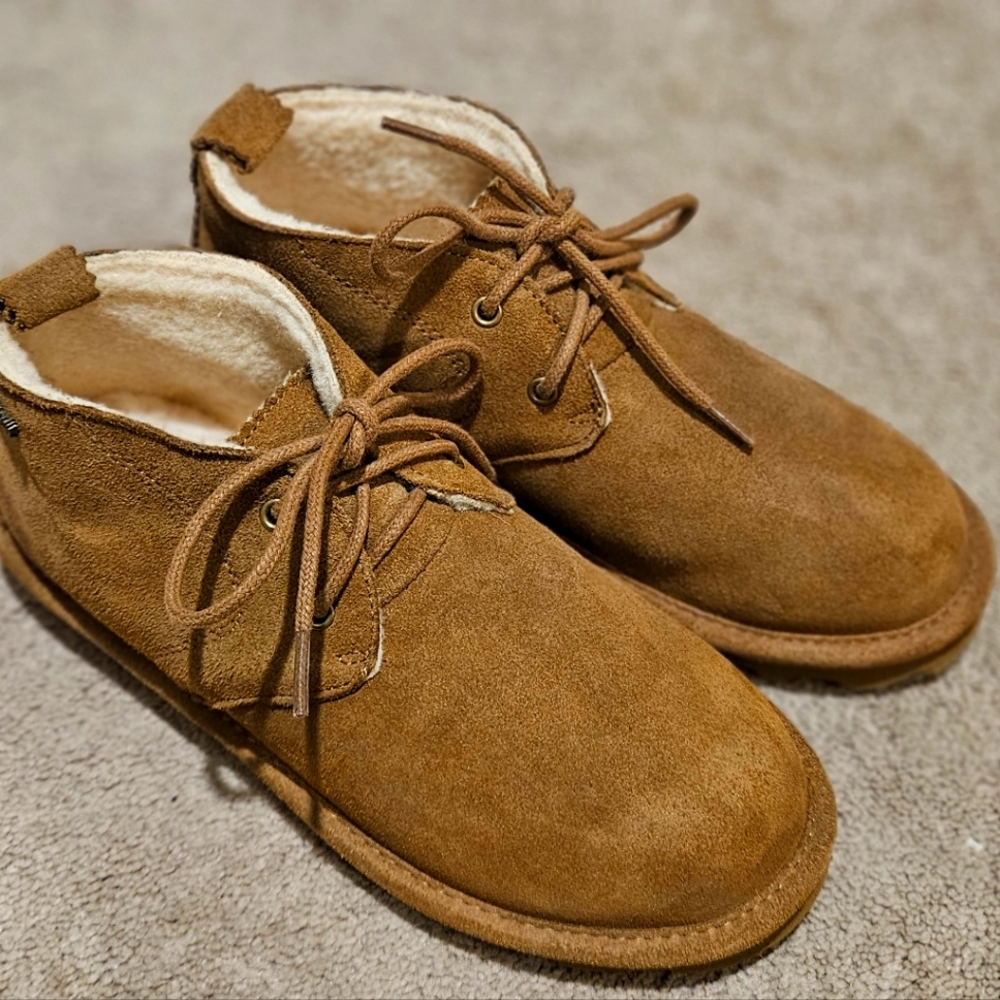 Women's Bearpaw Tan Suede Boots 7.5
